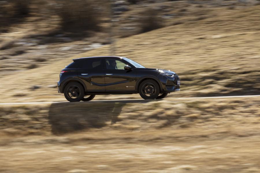  DS 3 Crossback La Premiere 2019 года  (WW) (фото 23 из 31)